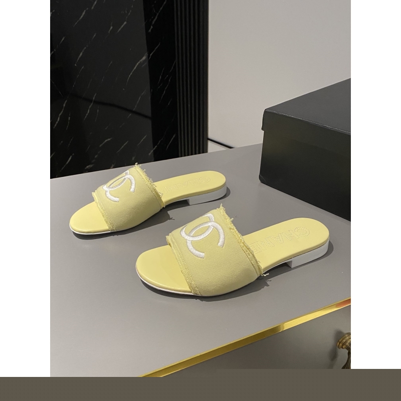 Ch*el slippers
